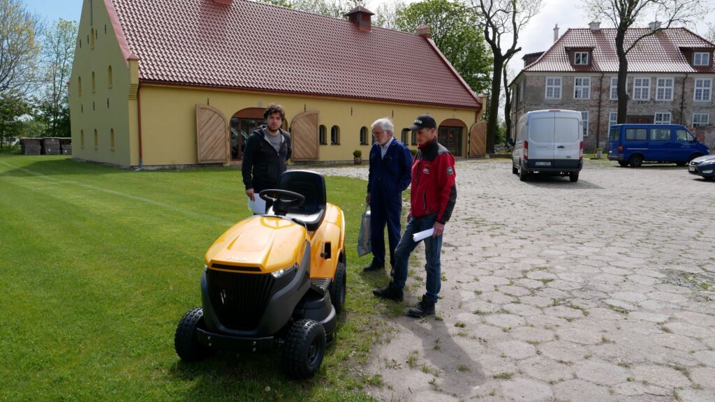 dostawa traktorka stiga Gdynia (realizacja Garden System)